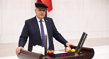 Meclis'te şapkalı isyan!