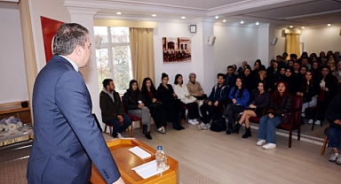Rektör Beriş’ten öğrencilere yeni müjdeler…