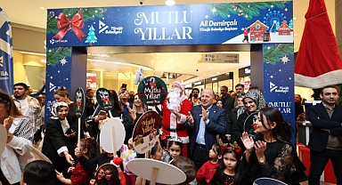 Yüreğir Belediyesi yeni yıl panayırı açıldı