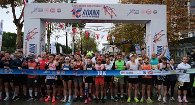Adana Kurtuluş Yarı Maratonu koşuldu