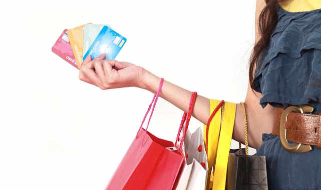 Kartlı yaşamda toplam harcama 24 trilyon lira