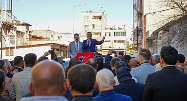 CHP'li Bulut'un Kozan ziyareti mitinge döndü