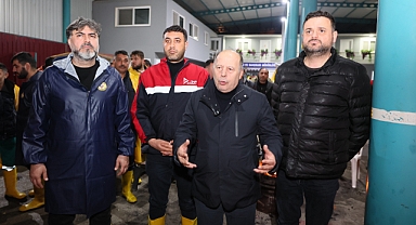 Yüreğir’de şiddetli yağışa anında müdahale