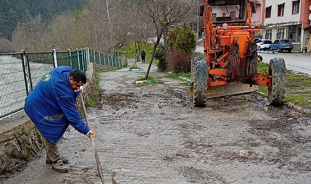 Feke’de bahar temizliği ve estetik dokunuşlar