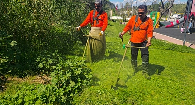 Çukurova'nın parklarında yoğun mesai