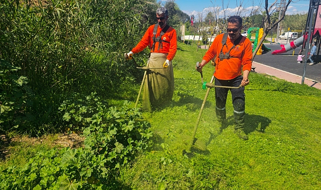 Çukurova'nın parklarında yoğun mesai