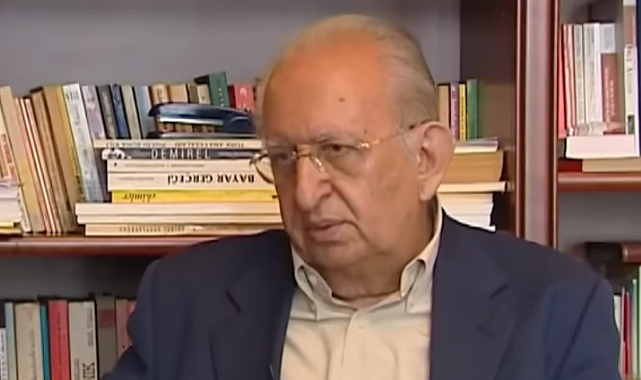 Hüsamettin Cindoruk vefat etti