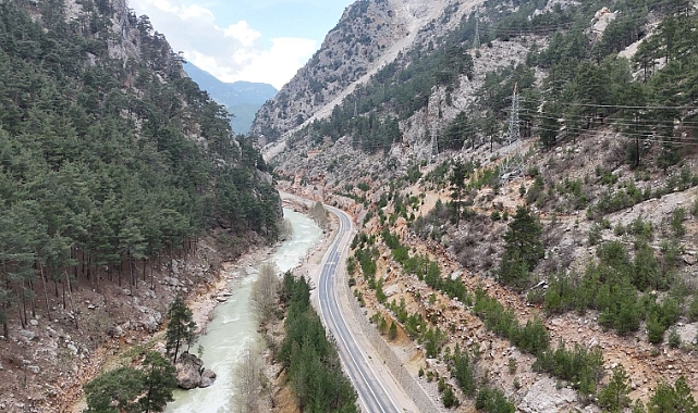 Kuzey Adana’nın ulaşım sorunu tarih oluyor