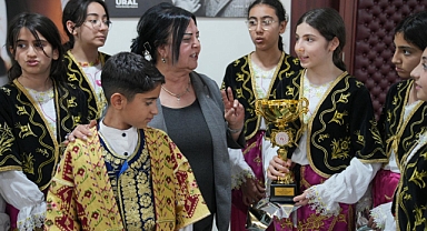 Başkan Vekili Akkan Şampiyon ekibi ağırladı