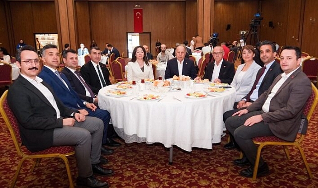 Demirçalı, İl ve ilçe teşkilatları görevden alınmalı