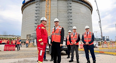 Vali Yavuz, Ceyhan'daki enerji yatırımını inceledi