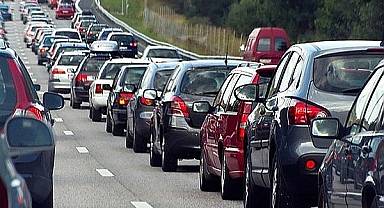 Trafiğe kaydı yapılan motorlu taşıt sayısı azaldı